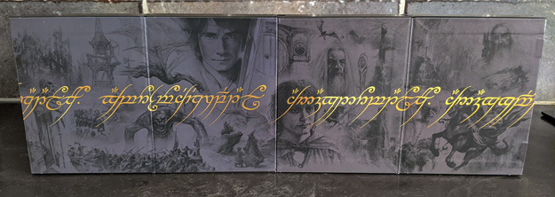 Middle-Earth 6-Film Ultimate Collector’s Edition (4K Ultra HD/Blu-ray Box Set)